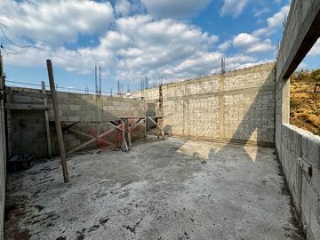 Casa Pre-Construida con 500 m2 de terreno en residencial 