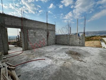 Casa Pre-Construida con 500 m2 de terreno en residencial 