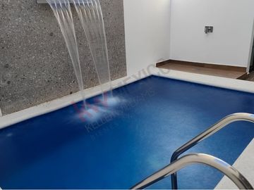 Casa en Venta – Diseño Moderno y Alberca en Zona Norte Poniente