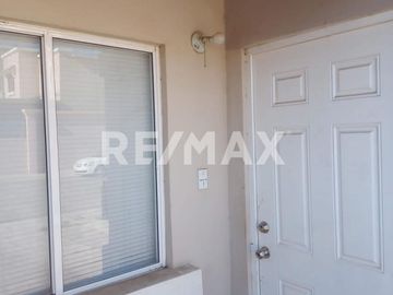 Casa en Venta en Privada Villas del Cedro III - (3)