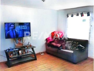 Casa en Venta en Privada Villas del Cedro III - (3)