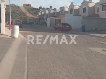 Casa en Venta en Privada Villas del Cedro III - (3)
