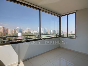 Parque Araucano/Departamento de categoría, renovado y con vista consolidada/3D/3B