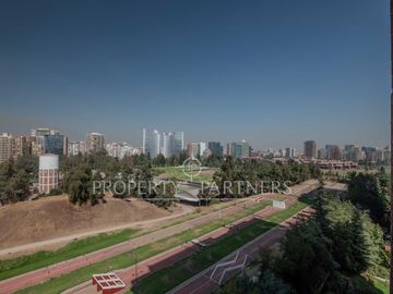 Parque Araucano/Departamento de categoría, renovado y con vista consolidada/3D/3B