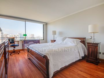 Parque Araucano/Departamento de categoría, renovado y con vista consolidada/3D/3B
