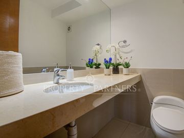 Parque Araucano/Departamento de categoría, renovado y con vista consolidada/3D/3B