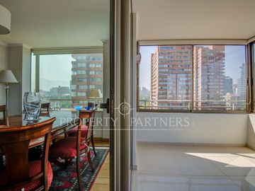 Parque Araucano/Departamento de categoría, renovado y con vista consolidada/3D/3B