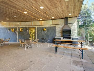 Parque Araucano/Departamento de categoría, renovado y con vista consolidada/3D/3B