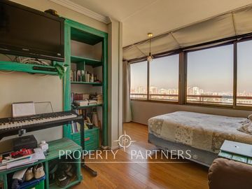 Amplio departamento Duplex Villa María Verbo Divino Vista despejada