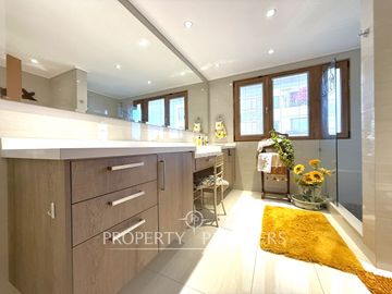 Quinta Junge soleado departamento con privilegiada vista al río