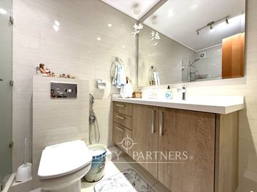 Quinta Junge soleado departamento con privilegiada vista al río