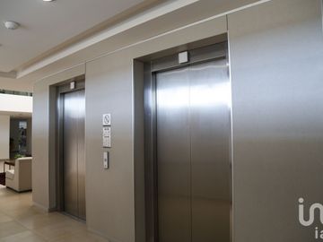 VENTA EN LUMA CITY VIVE EN PENTHOUSE PREMIUM ALBERCA TECHADA AMPLIAS TERRAZAS MILENIO III QUERETARO