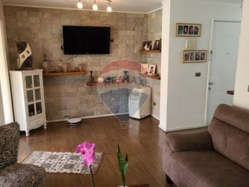 ¡Tu Casa Soñada En Huechuraba Espera por Ti!