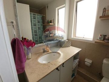 ¡Tu Casa Soñada En Huechuraba Espera por Ti!