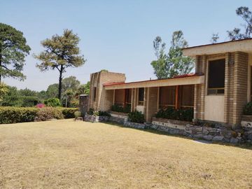 VENTA CASA FRACCIONAMIENTO MIRADOR LA CALERA, 1 PISO!!