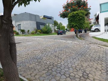 Casa en Venta en Clúster 10 10 10 Lomas de Angelópolis, Puebla.