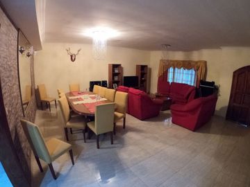 Casa  en Venta Villa Sarmiento / Moron (B145 4617)