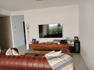 Departamento en En venta en Vilanova Haedo, 3 ambientes con cochera
