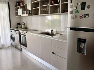 Departamento en En venta en Vilanova Haedo, 3 ambientes con cochera