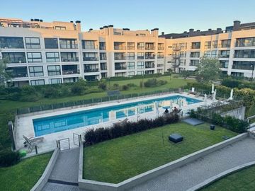 Departamento en En venta en Vilanova Haedo, 3 ambientes con cochera