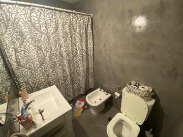 Departamento en venta - 3 Dormitorios 2 Baños - Floresta