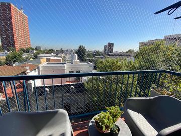 Departamento en venta - 3 Dormitorios 2 Baños - Floresta