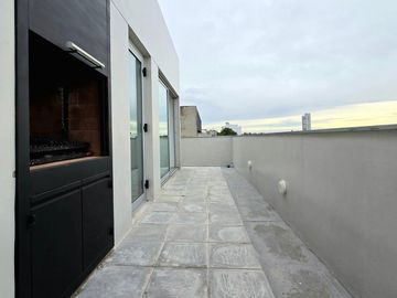 DEPARTAMENTO 4 AMBIENTES EN Vte Lopez