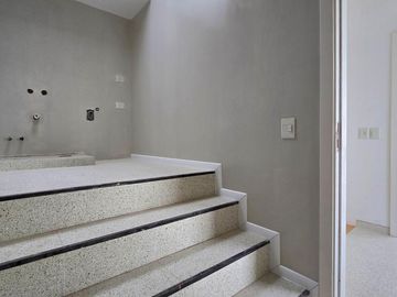 DEPARTAMENTO 4 AMBIENTES EN Vte Lopez