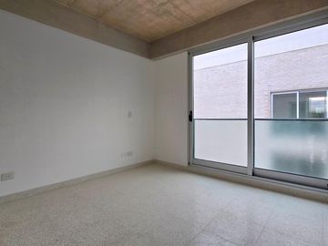 DEPARTAMENTO 4 AMBIENTES EN Vte Lopez