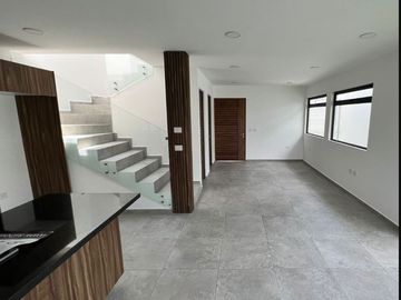 CASA EN VENTA CAÑADAS DEL BOSQUE LT. 25