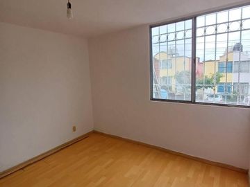 CASA EN VENTA COL. GALAXIA TARIMBARO II