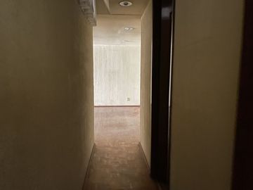 CASA EN VENTA PARA REMODELAR EN CALLE CERRADA
