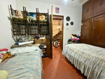 Venta - Casa + Galpón – Uruguay 1350, Rosario, España y Hospitales