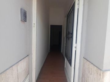 Inversión Inteligente – Casa con Patio, Cochera y Posibilidad Comercial