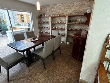 Casa en Venta, La Calma, 5 Recamaras
