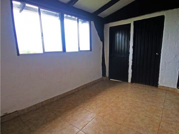 CASA CAMPESTRE EN VENTA, MIRAVALLE, DAPA, YUMBO