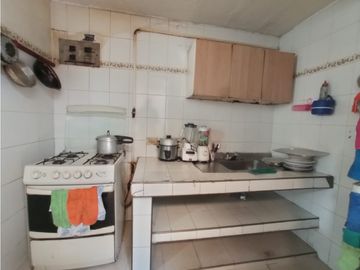 CASA EN VENTA PALMIRA BARRIO BOSQUES DE MORELIA 