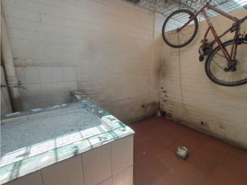 CASA EN VENTA PALMIRA BARRIO BOSQUES DE MORELIA 