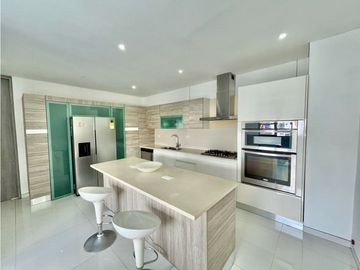 ESPECTACULAR PH DUPLEX 300MTS CON TERRAZA. ALTO PRADO