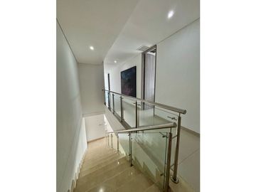 ESPECTACULAR PH DUPLEX 300MTS CON TERRAZA. ALTO PRADO