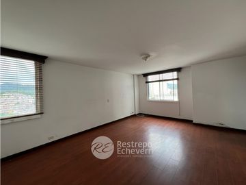 Apartamento en arriendo, barrio Los Rosales, Manizales