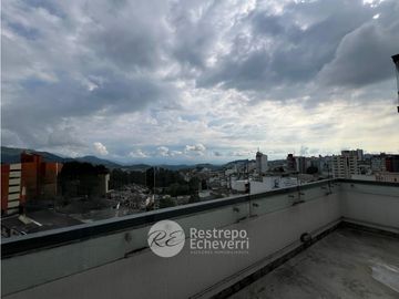 Apartamento en arriendo, barrio Los Rosales, Manizales