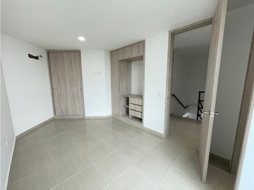 VENDO APARTAMENTO EN EL TABOR *
