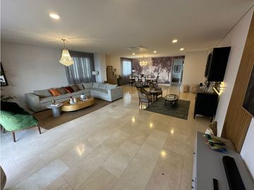APARTAMENTO EN VENTA EN ALTOS DE RIOMAR. PISOS DE MARMOL