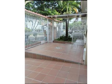 VENTA CASA GRAN LIMONAR FULL ACABADOS