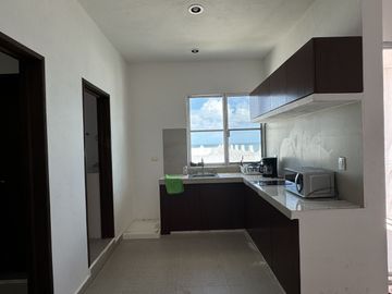 CASA EN VENTA EN CHELEM