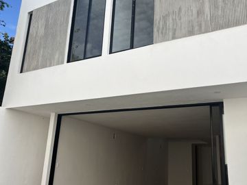 Casa en venta en Albare Temozón Norte Mérida Yucatán.