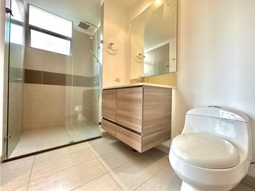 Apartamento en venta cerca al San Fernando Plaza