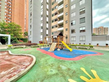 Apartamento en venta cerca al San Fernando Plaza