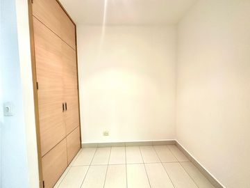 Apartamento en venta cerca al San Fernando Plaza
